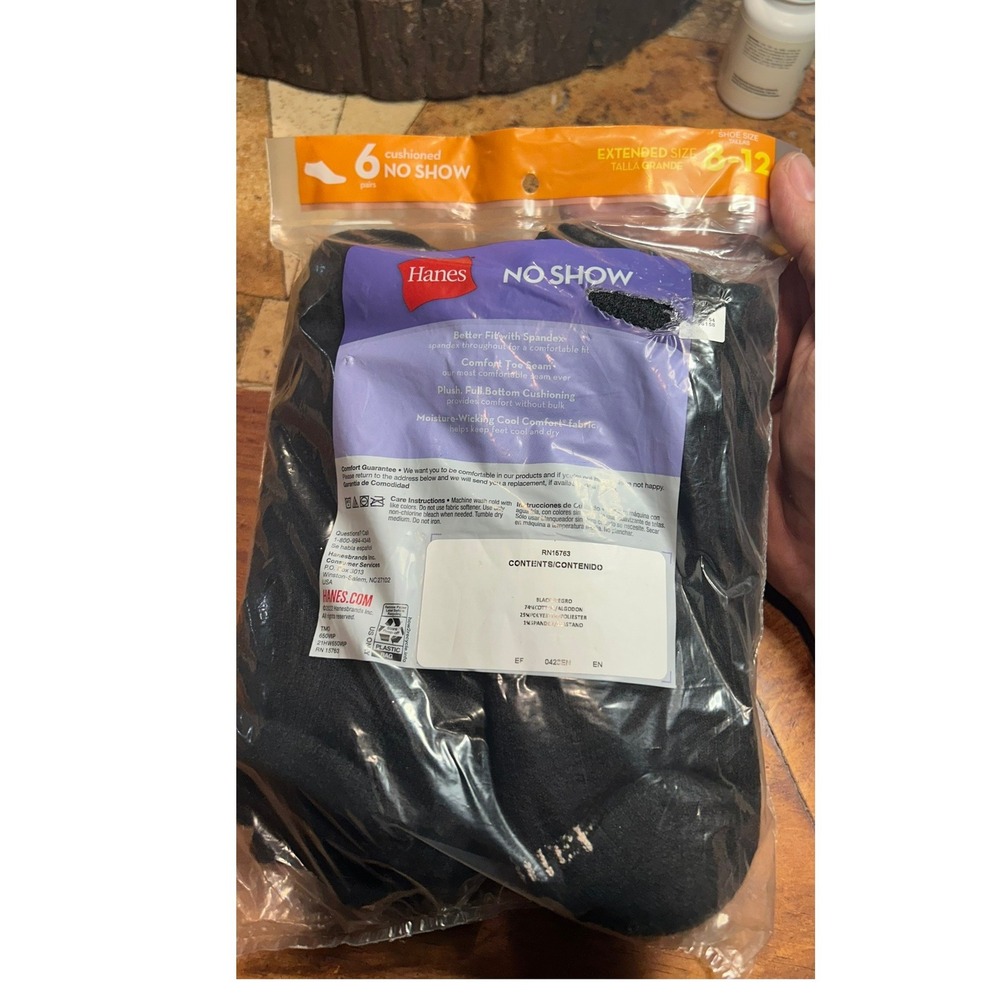 Hanes Womens 6 Pair No Show Socks Black Cushioned Extended Size 8-12 New in pack
